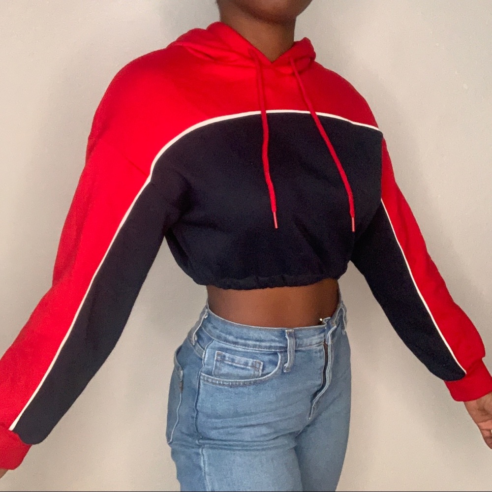 Cropped H&M hoodie ♦️